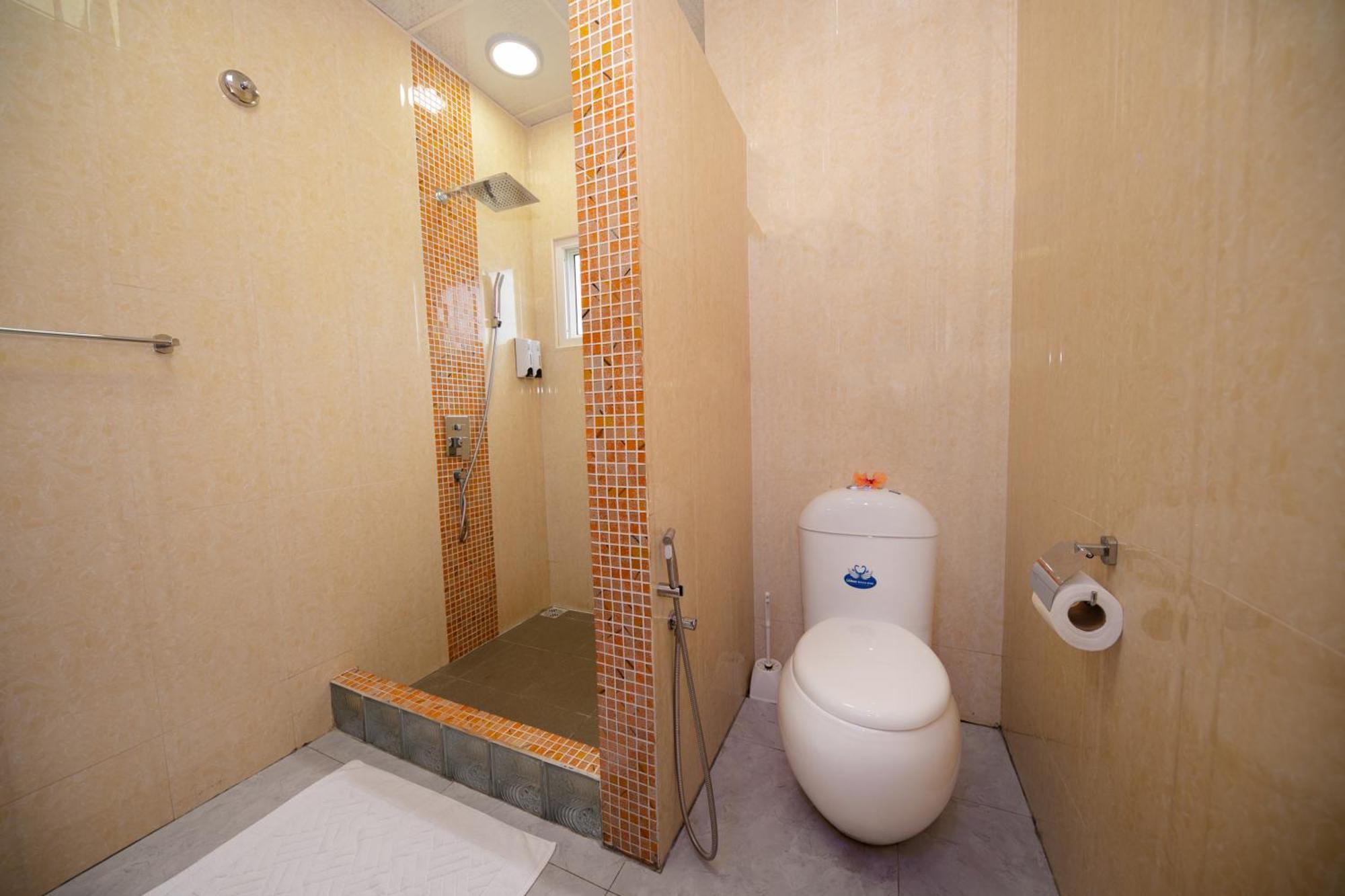 Farish Self Catering Apartment *